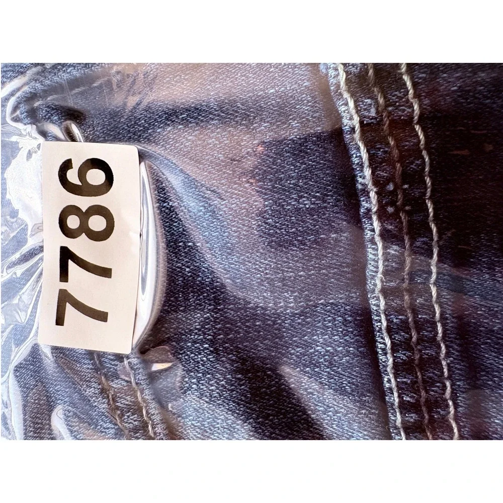 BKE Jake Jeans Mens 34R Blue Distressed Bootcut Grunge Denim Western Cowboy